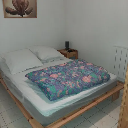 Apartamento F2 Lumineux En Centre - *